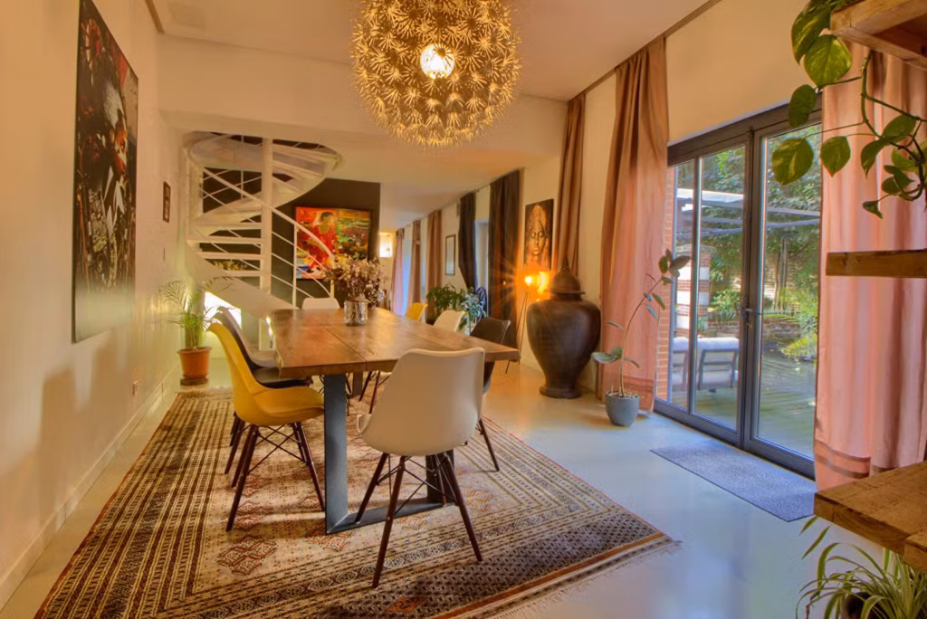 18365342_3_1731696726_c01467d4ffe92440c46959e9b490ed9a